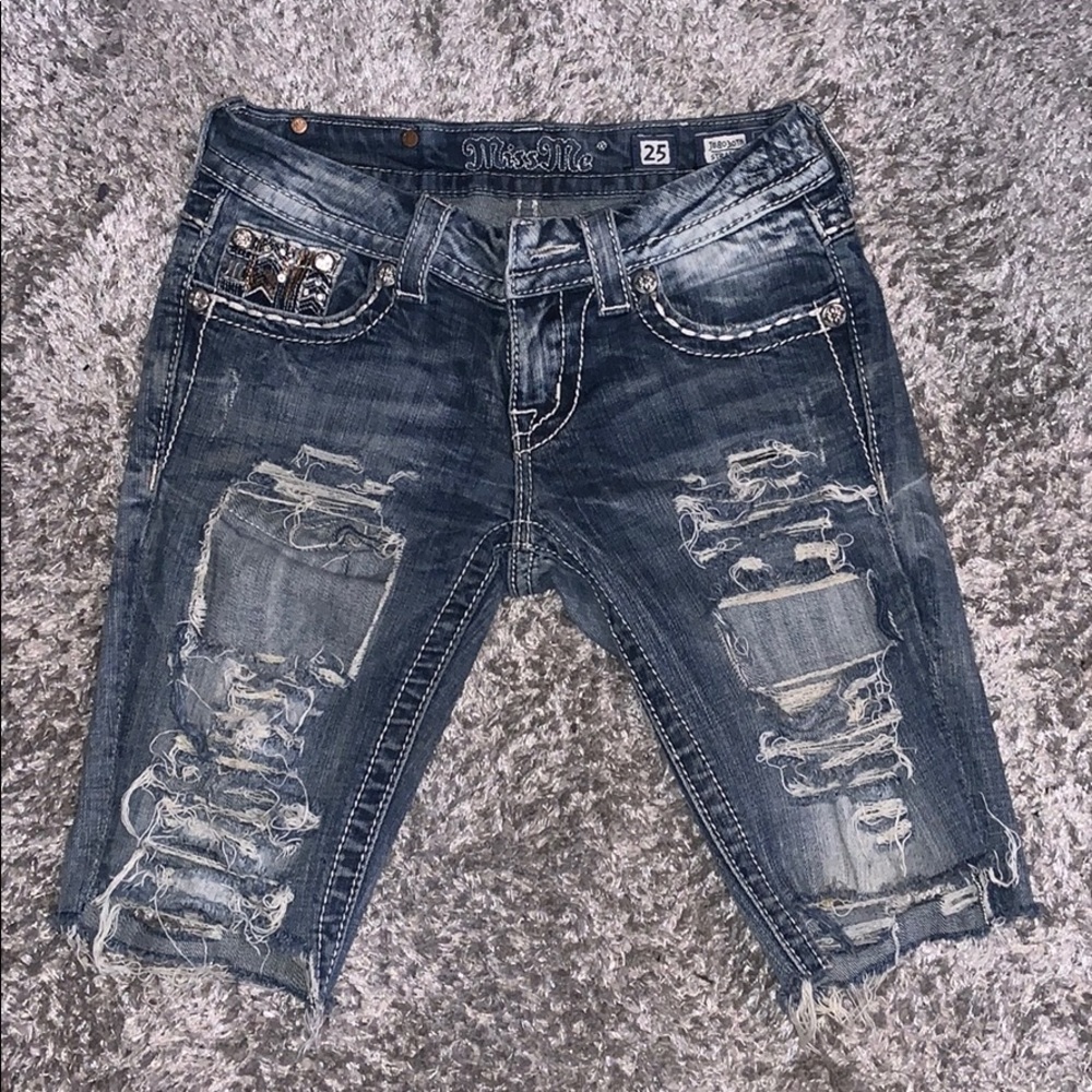 Distressed miss me jean shorts